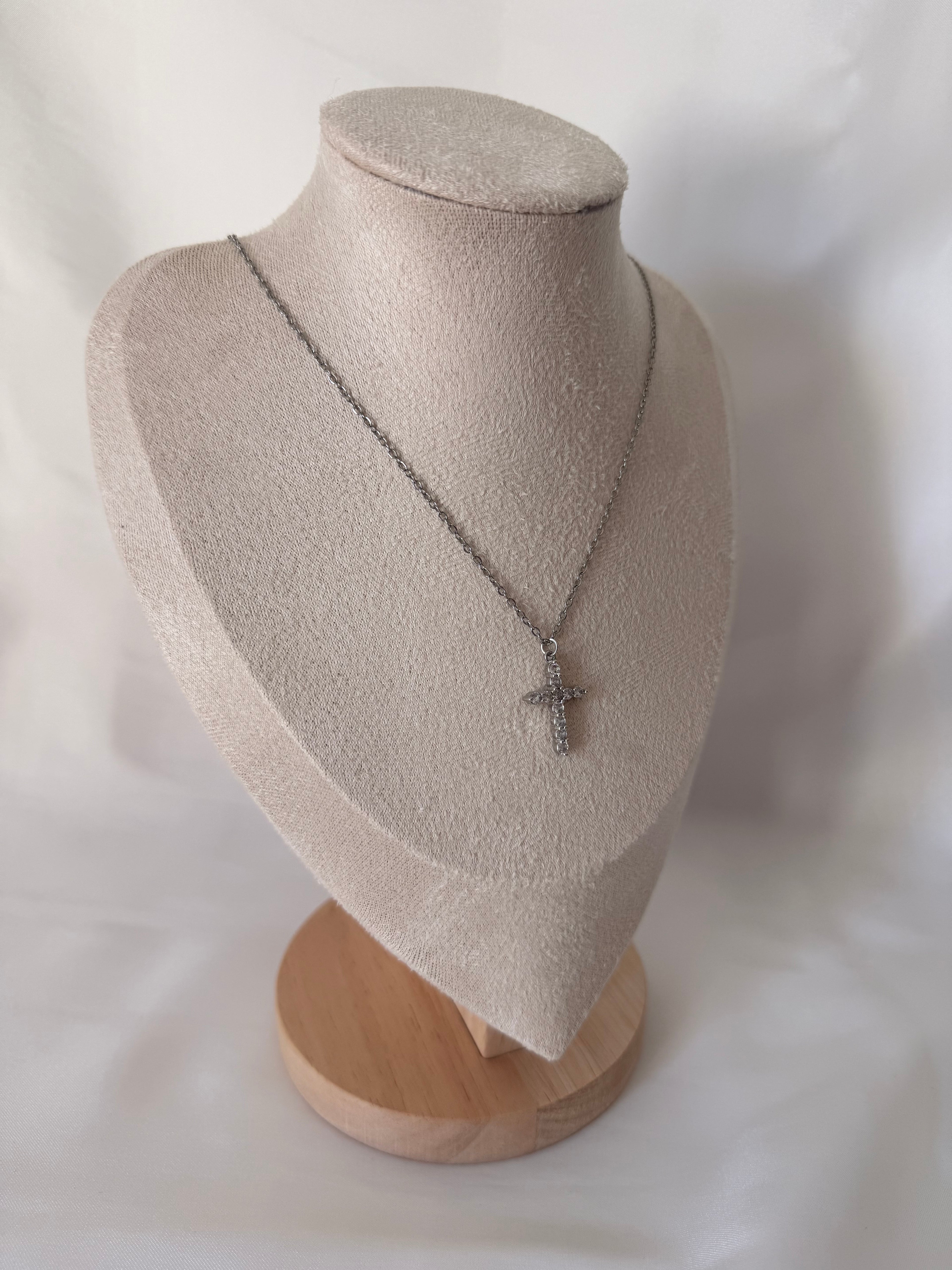 Collier Croix Gloria