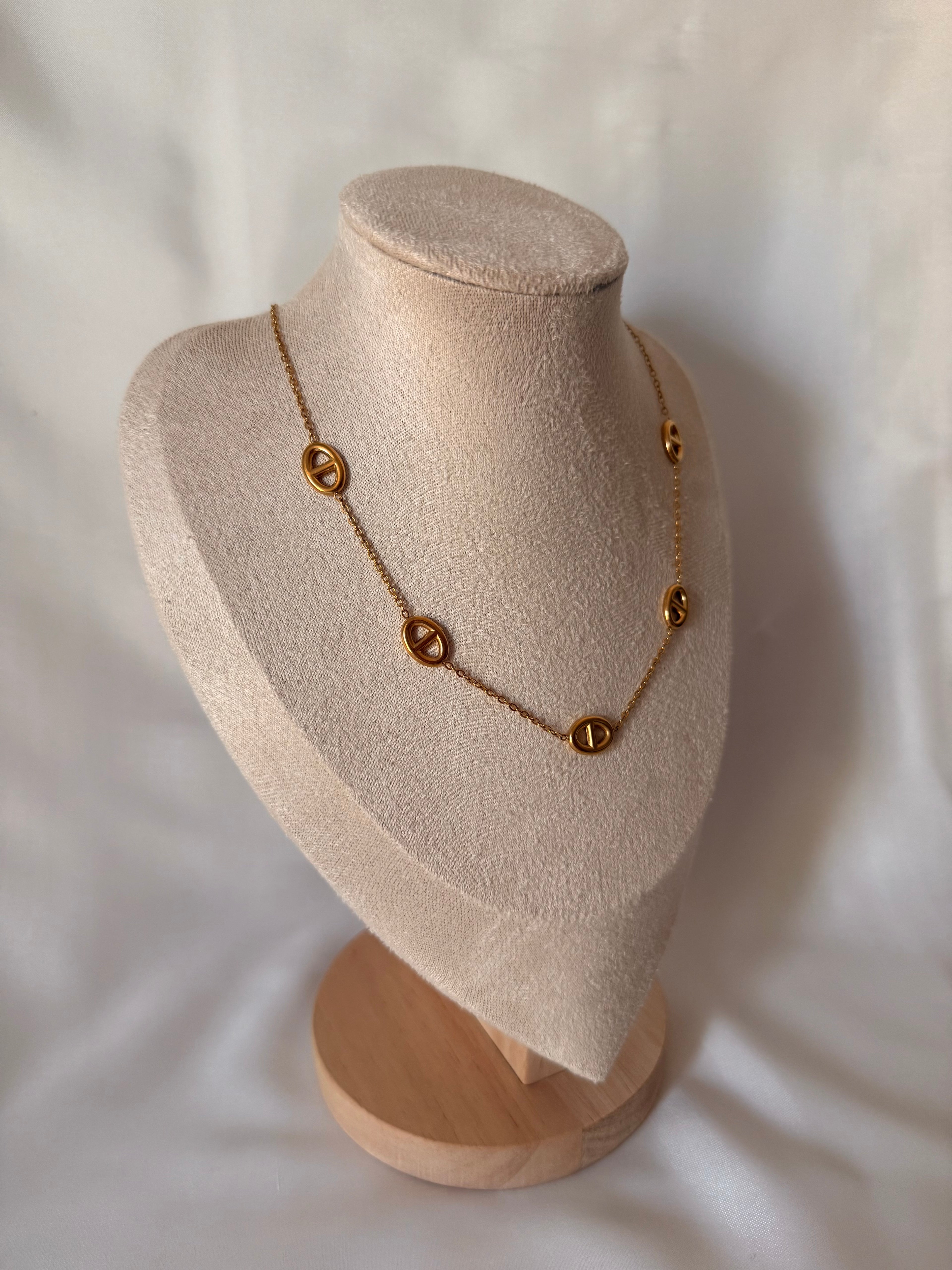 Collier Élia